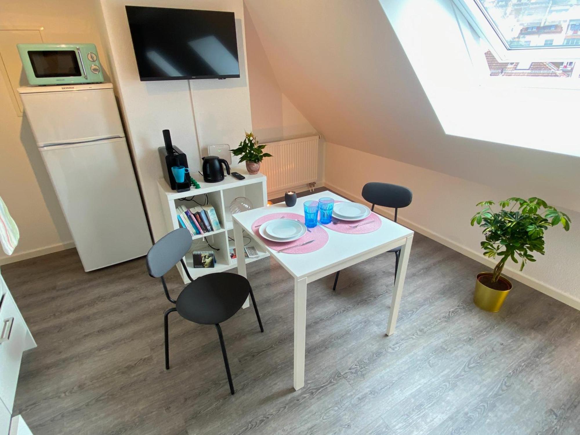 Ruhige, Neue Dachwohnung An Altstadt, Naehe Messe 圣加仑 外观 照片