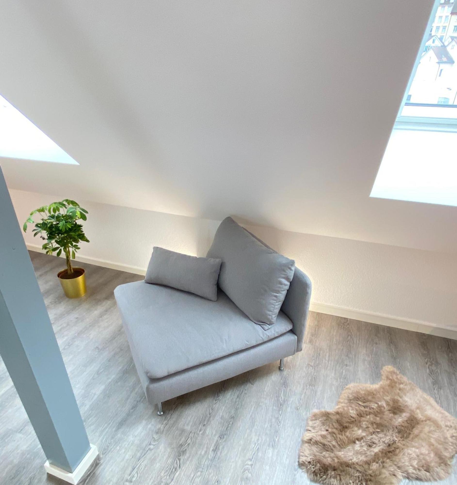 Ruhige, Neue Dachwohnung An Altstadt, Naehe Messe 圣加仑 外观 照片